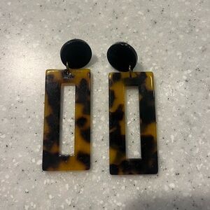 Tortoiseshell Rectangular Drop Earrings with Black Studs